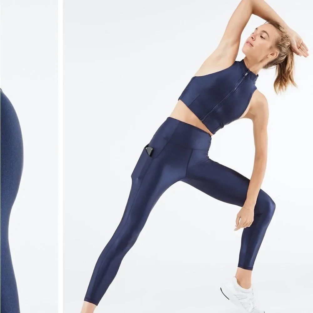 Fabletics Navy Oasis Shine High Waisted Pocket 7/8 Legging - Picture 8 of 9
